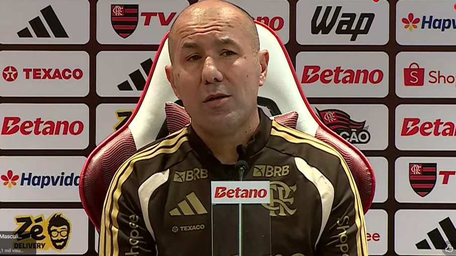 Leonardo Jardim em coletiva de apresentação no Flamengo
