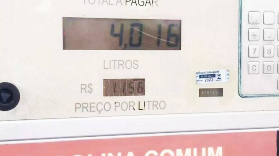 Gasolina vendida a R$ 11,56 em postos do Acre