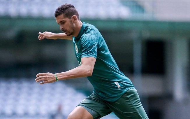 Coritiba tem reforços e volante como novidades entre os relacionados para duelo contra o Andraus