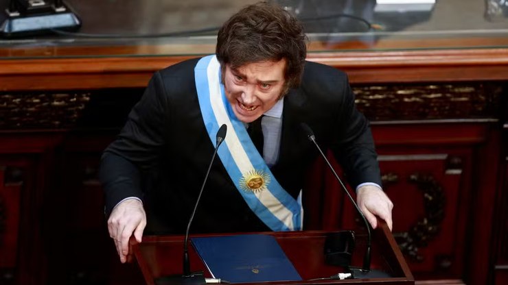 Argentina endurece regras para imigrantes; entenda