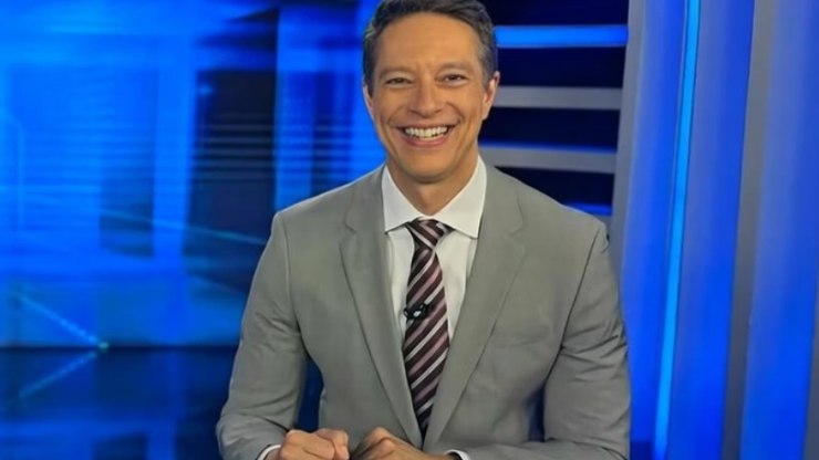 S%C3%A9rgio%20Aguiar%20%C3%A9%20demitido%203%20meses%20ap%C3%B3s%20assumir%20jornal