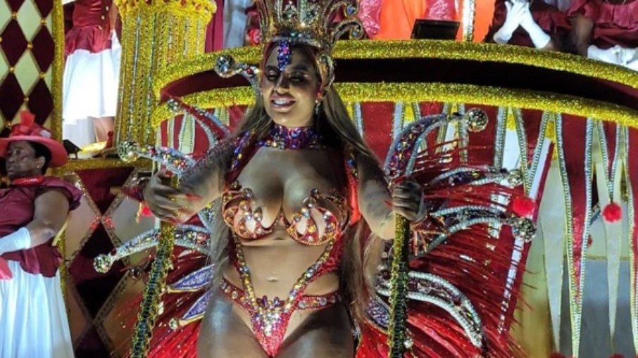 Rafaella Santos foi criticada por forma física no carnaval