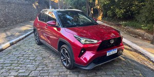 Yaris Cross Hybrid confirma eficiência como principal diferencial