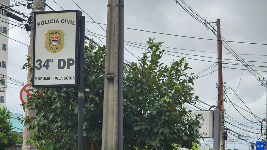 Autor do ataque e professores prestam depoimento no 34° Distrito Policial (DP) da Vila Sônia