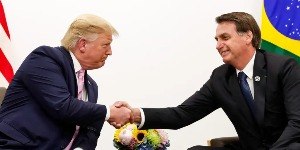 Trump diz que Bolsonaro passa por "execução política"