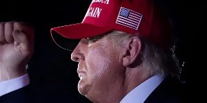 Tarifa dos EUA sobre China sobe para 104% após ultimato de Trump