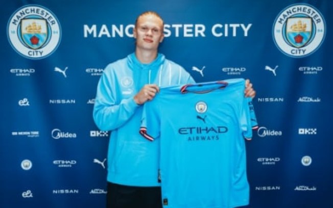 Erling Haaland assina contrato com o Manchester City até 2027