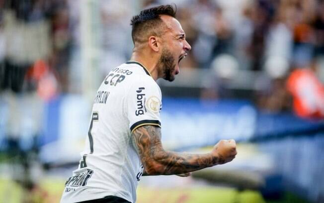 Maycon despista sobre continuidade no Corinthians e elogia Vítor: 'Entendeu o que é o clube'