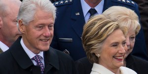 Caso Epstein: Bill e Hillary Clinton vão depor no Congresso