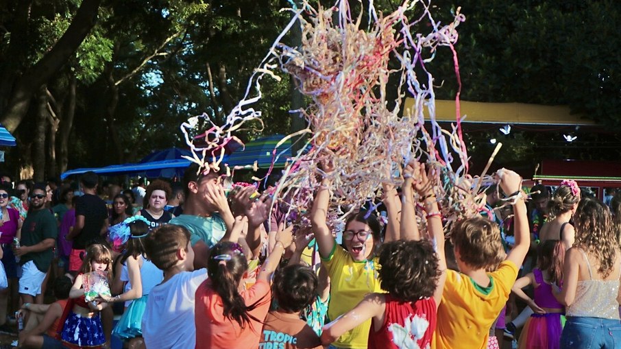 Teve folia para todas as idades