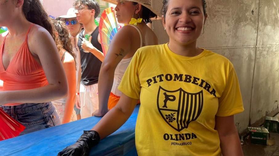 Mercia Maria, responsável pelo Drink Secreto no Carnaval de Olinda 