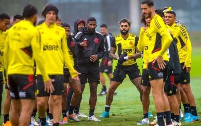 Flamengo encerra preparação para enfrentar o Fortaleza com dúvidas