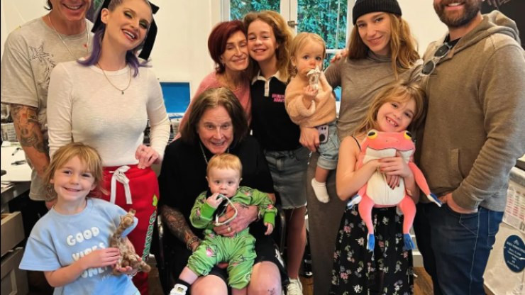 Ozzy%20Osbourne%20deixa%20heran%C3%A7a%20bilion%C3%A1ria%20para%20filhos%20e%20esposa