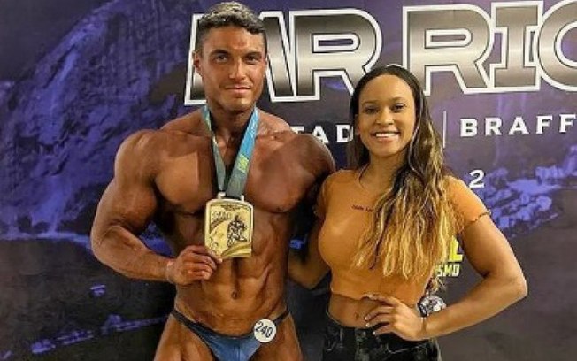 Rebeca Andrade se declara após namorado vencer torneio de fisiculturismo: 'Meu maior presente'