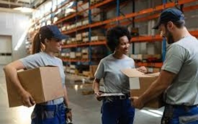 Manpower abre vagas na área de produção e logística Manpower abre vagas na área de produção e logística