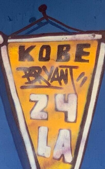 Beco do Batman, em SP, é atualizado com homenagem a Kobe Bryant Beco do Batman%2C em SP%2C é atualizado com homenagem a Kobe Bryant