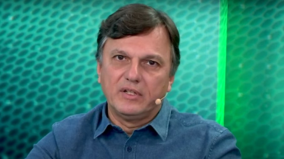 Mauro Cezar falou sobre os camisas 9 de Corinthians e Flamengo