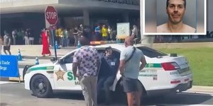 Vestido de agente do ICE, brasileiro assusta eleitores nos EUA