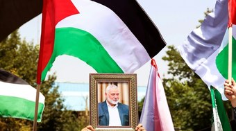 Palestinos lamentam morte de chefe do Hamas: 'Mártir'