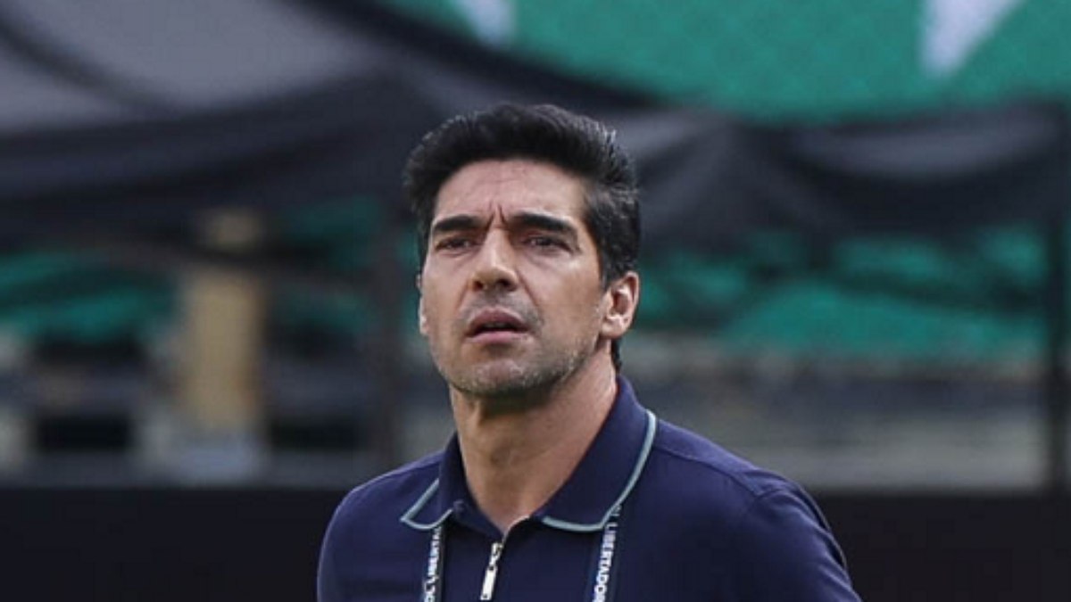 Abel Ferreira na partida contra o Flamengo Abel Ferreira na partida contra o Flamengo