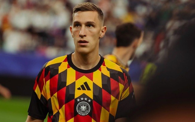 Nico Schlotterbeck Nico Schlotterbeck