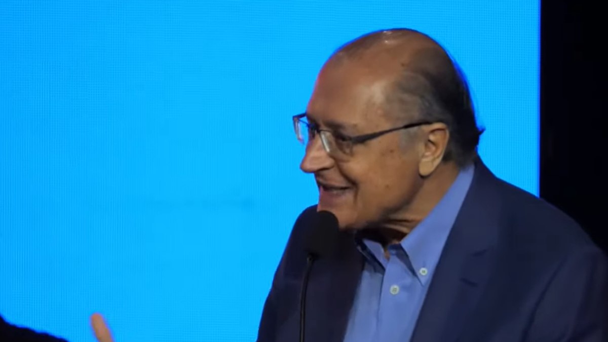 Geraldo Alckmin (PSB) chefia a transição de governo