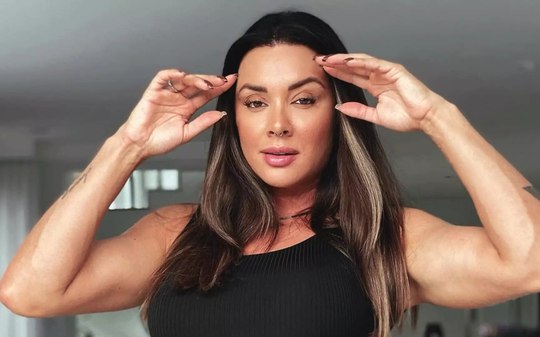 Juju Salimeni se diz a ex-panicat mais inteligente