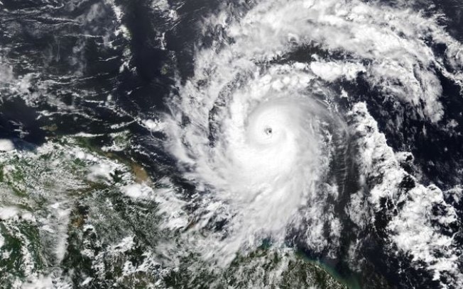 Furacão Beryl bate recordes catastróficos no Caribe