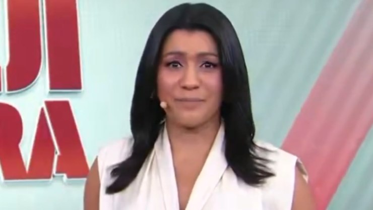 Apresentadora chora ao vivo após SBT dar fim no "Aqui Agora"