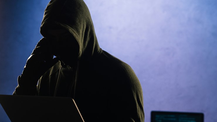 Brasil cobra bloqueio de conteúdo sexual gerado por IA do X