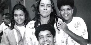 Gilberto Gil presta homenagem à mãe de Preta em aniversário