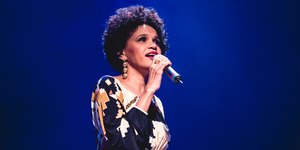 Teresa Cristina celebra a obra de Zeca Pagodinho em novo show