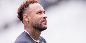 Na Copa, Neymar iguala marca só alcançada por Pelé na seleção