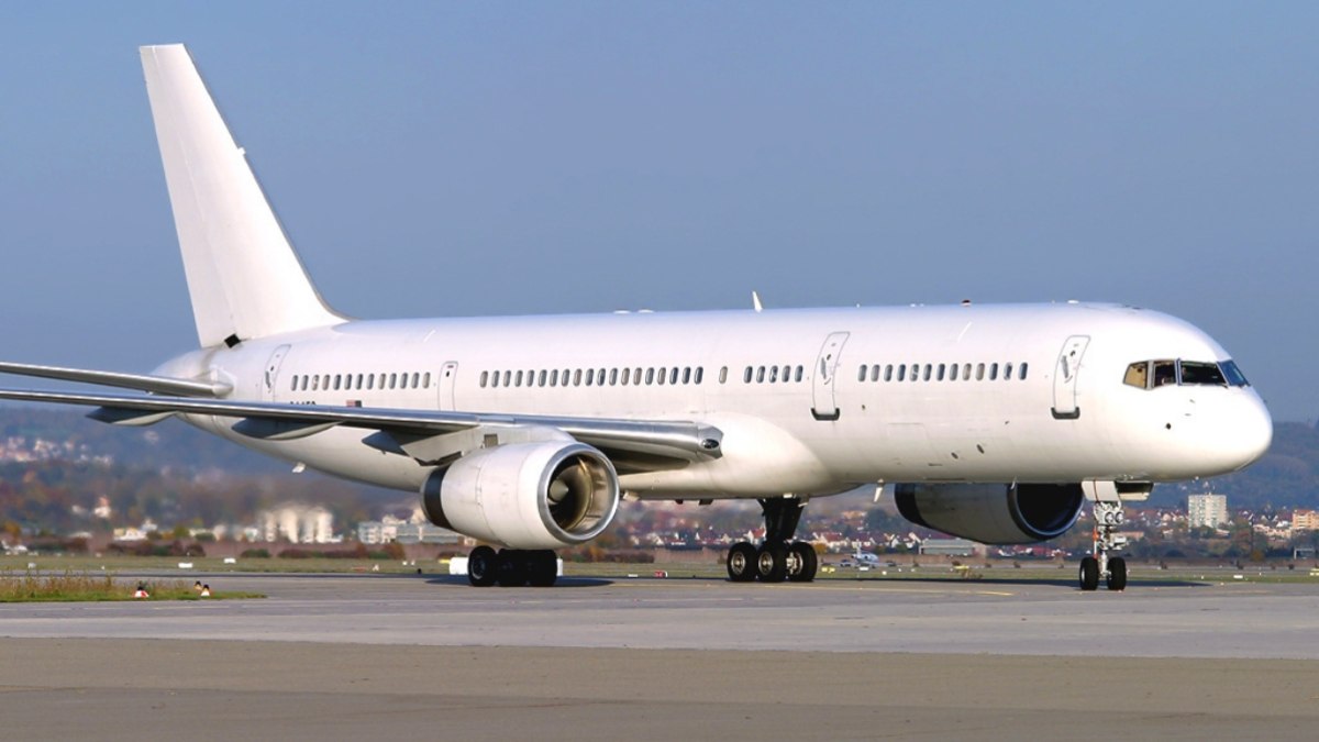 Boeing 757-200 Boeing 757-200