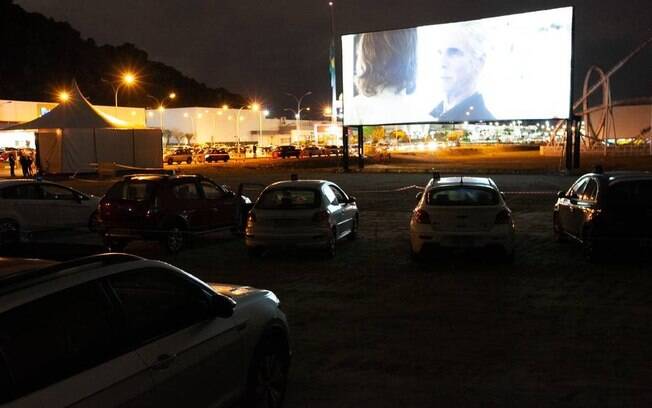 Cinema drive-in na Praia Grande