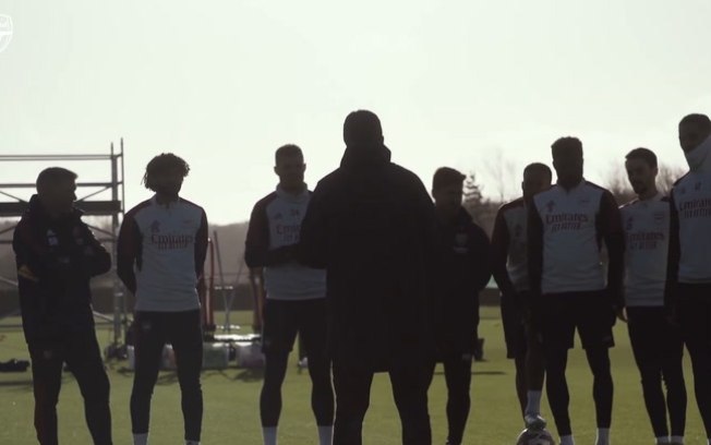 Arsenal finaliza treinos antes de Clássico do norte de Londres