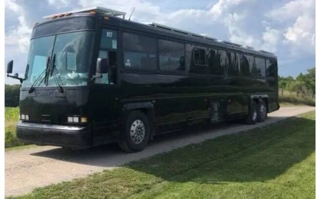Ônibus para o qual a família se mudou