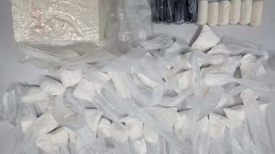 Laboratório de drogas é descoberto em condomínio de luxo no Vieiralves