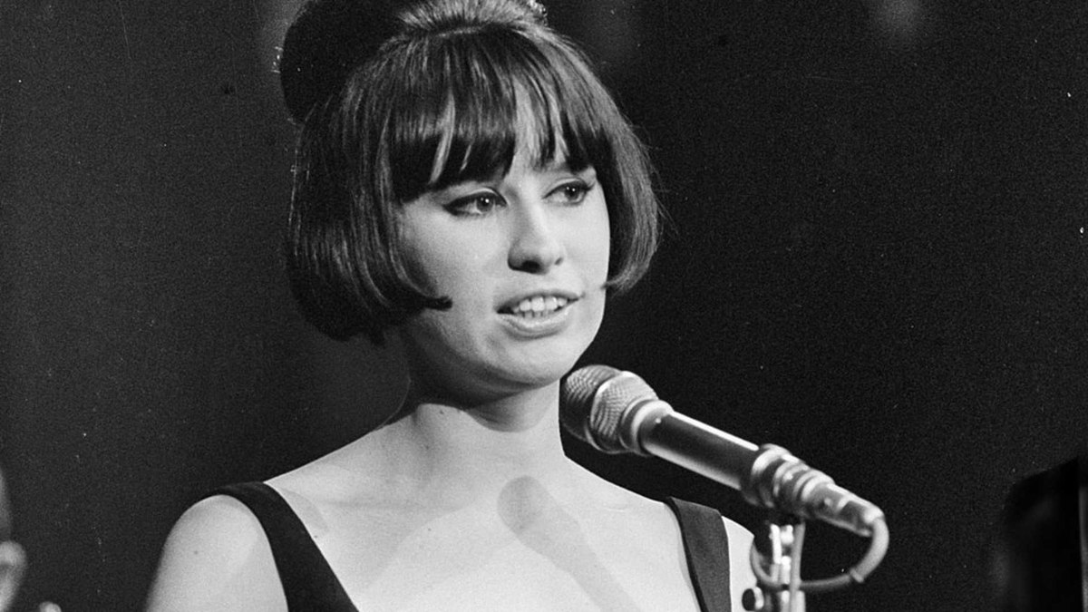 Astrud Gilberto