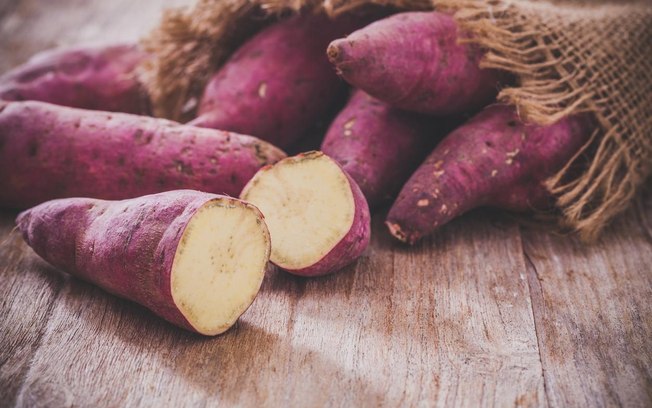 10 benefícios da batata-doce que você precisa conhecer