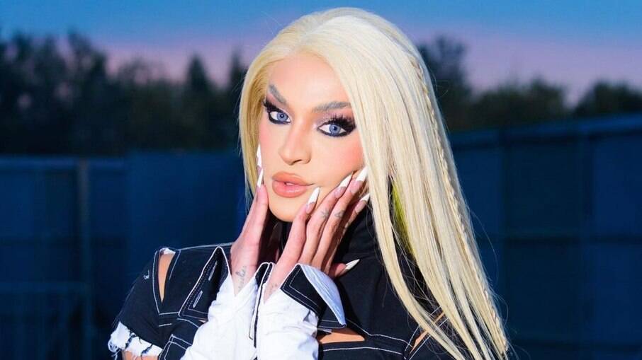 Pabllo Vittar é a primeira drag queen a cantar no palco do Coachella