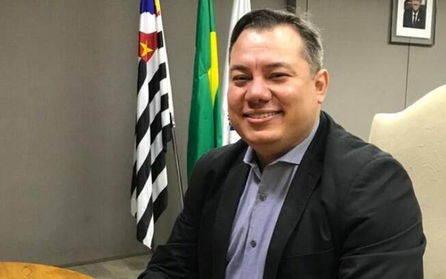 Após afastamento, Dário anuncia novo presidente da Setec