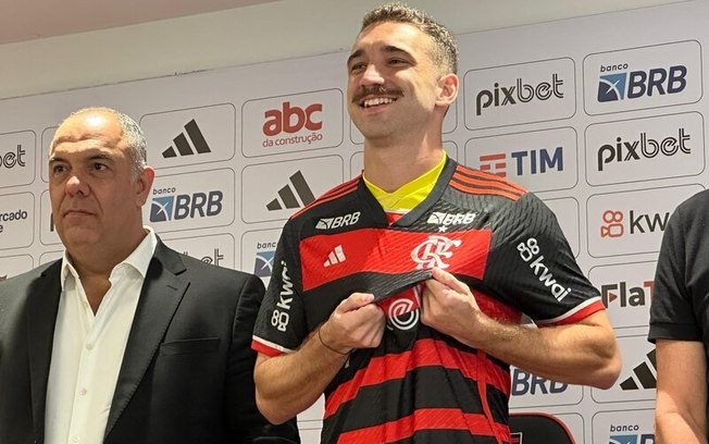 Léo Ortiz apresentado no Flamengo