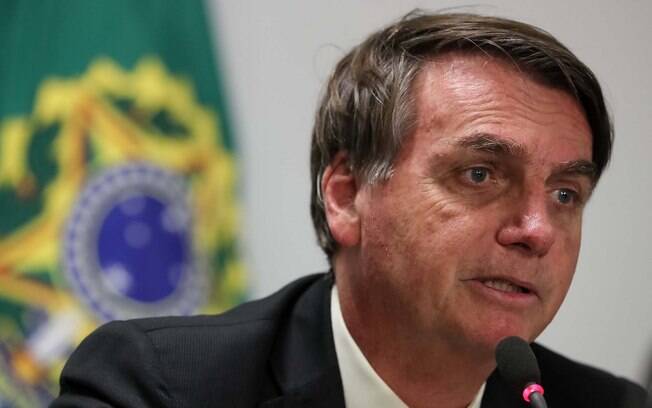 Presidente Jair Bolsonaro recebeu credenciais nesta quarta-feira (19)
