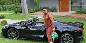 Hulk exibe na web Corvette ZR1 de mais de R$ 2 milhões