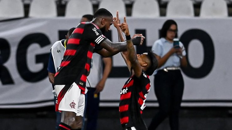 Bruno Henrique marca, e Flamengo bate Vasco pela semi do Carioca