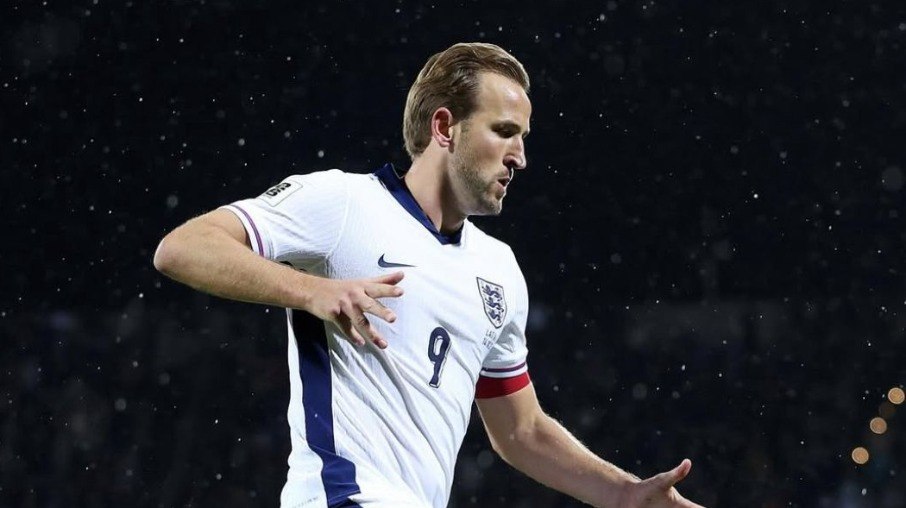 Harry Kane comemora gol marcado na goleada da Inglaterra Harry Kane comemora gol marcado na goleada da Inglaterra
