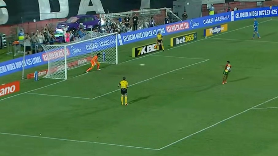 Maceió em cobrança de pênalti contra o Corinthians