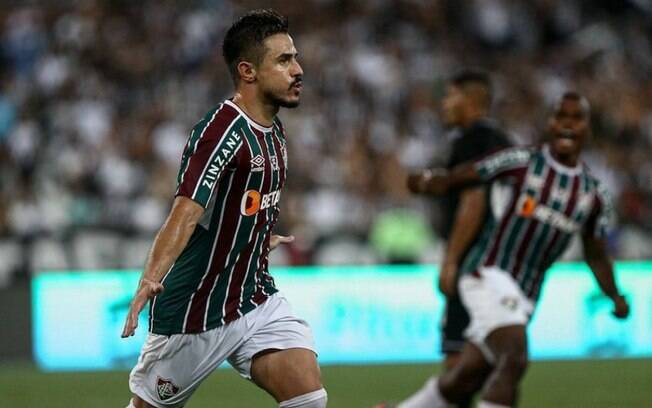 Invicto em clássicos! Fluminense vence o Botafogo de virada e cola na liderança do Carioca