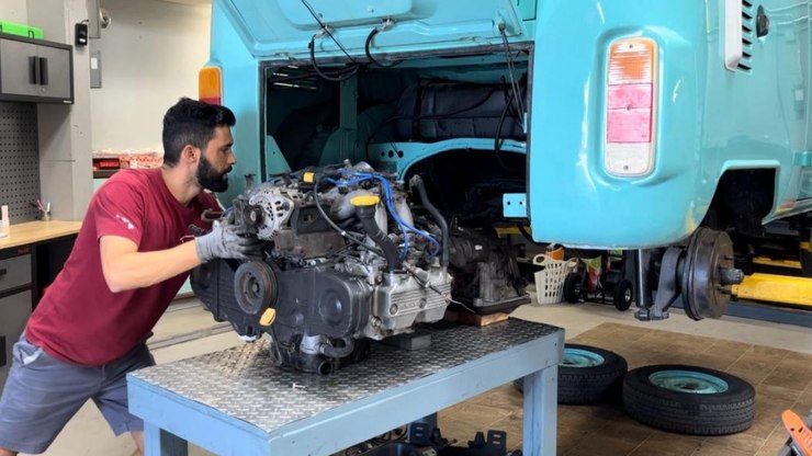 VW Kombi automática criada no Brasil chegará como projeto inédito